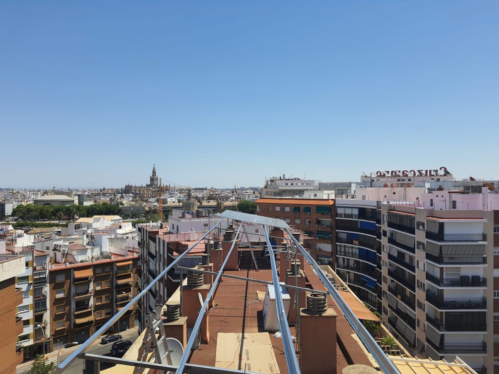 Instalación autoconsumo comunidad de vecinos Andalucía en Sevilla